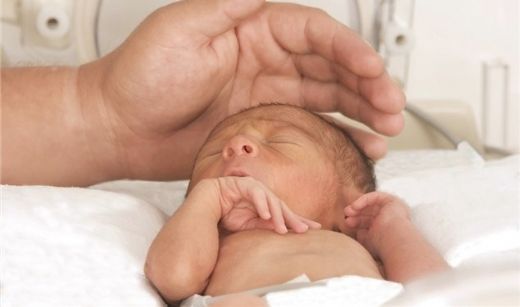 Bebeklerde Akciğer Enfeksiyonu Belirtileri ve Tedavisi